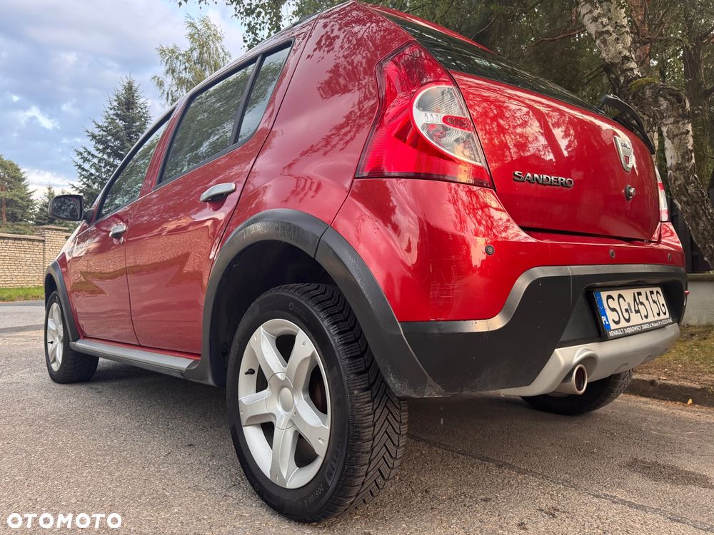 Dacia Sandero Stepway2 1.6 - 15