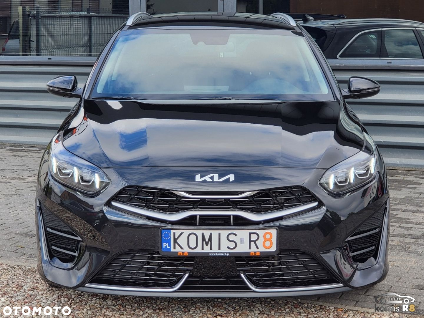 Kia Ceed - 8