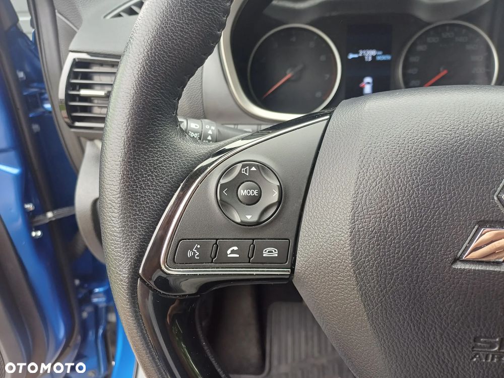 Mitsubishi Eclipse Cross - 12