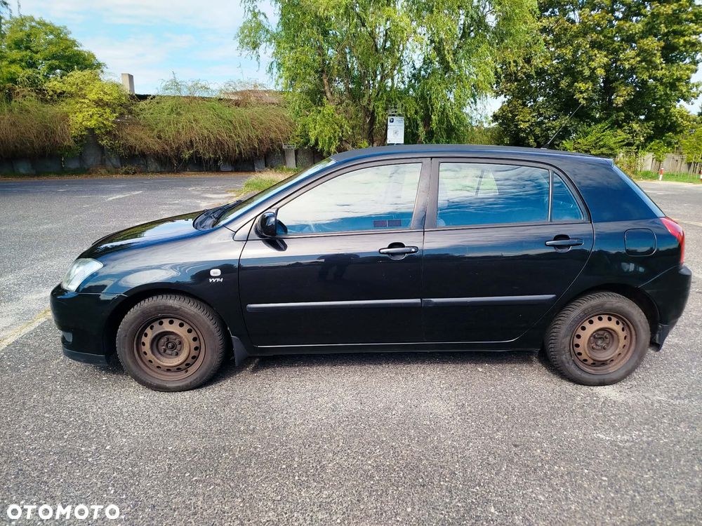 Toyota Corolla - 5