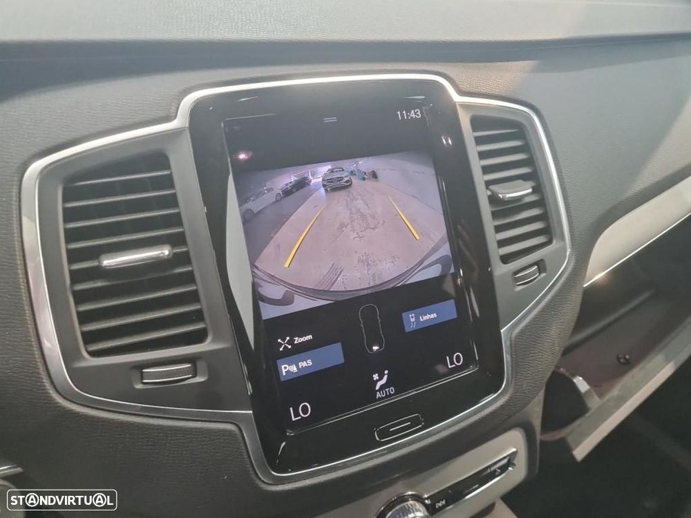 Volvo XC 90 2.0 T8 PHEV Momentum Plus AWD - 6