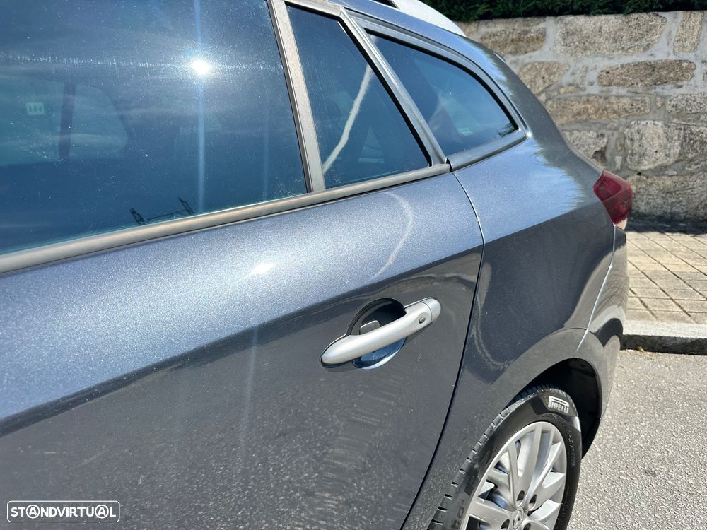 Renault Mégane Sport Tourer 1.5 dCi GT Line SS - 19