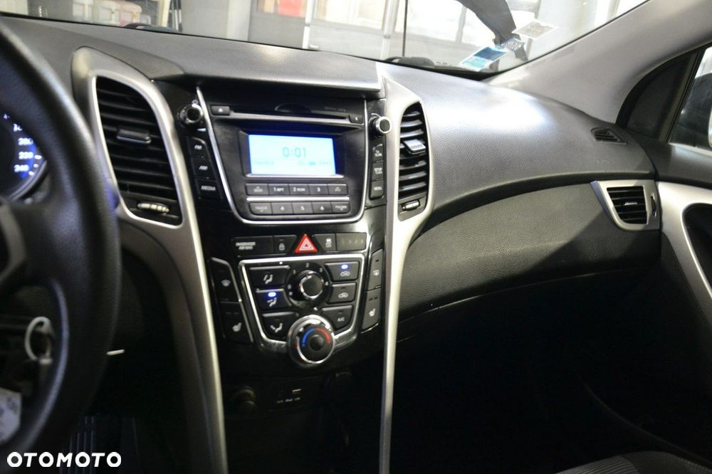 Hyundai i30 - 15