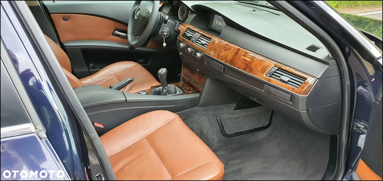 BMW Seria 5 530d - 15