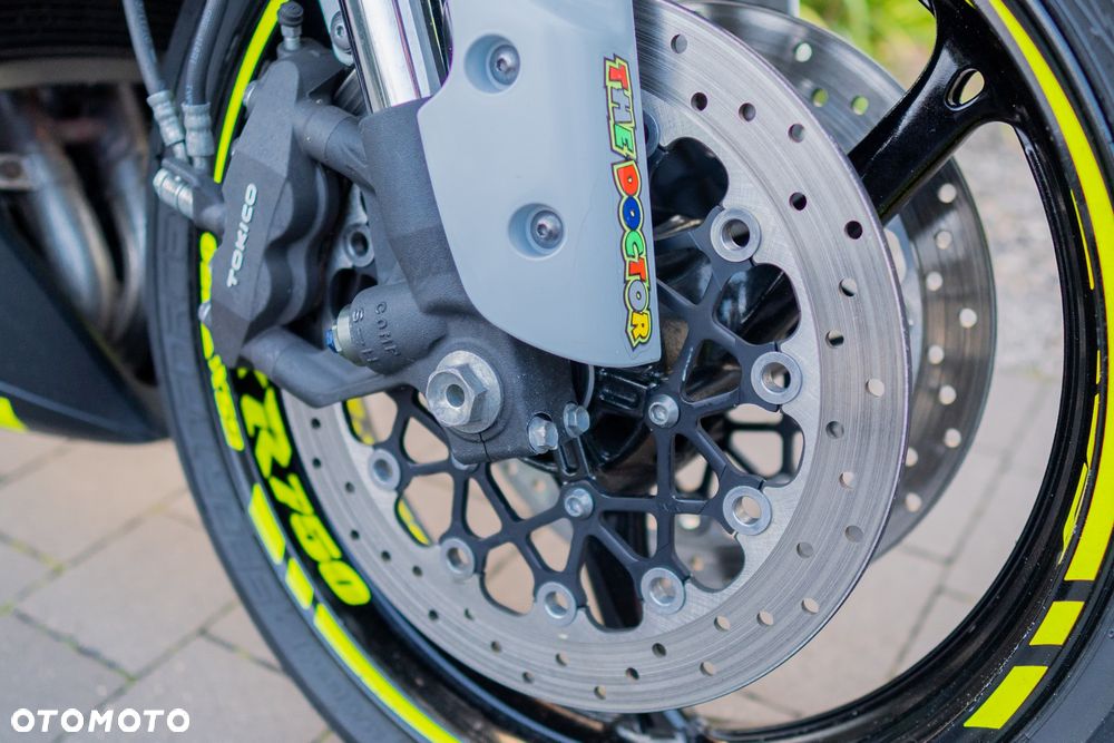 Suzuki GSX-R - 10