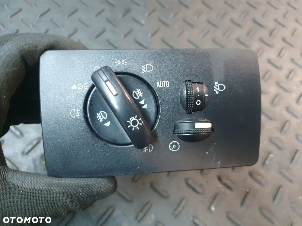 Ford Mondeo Mk III Przełącznik świateł 3S7T13A024AB EUROPA - 1