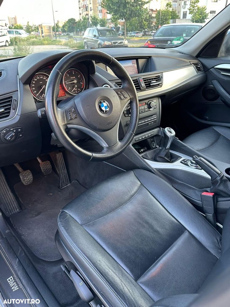 BMW X1 xDrive20d - 10