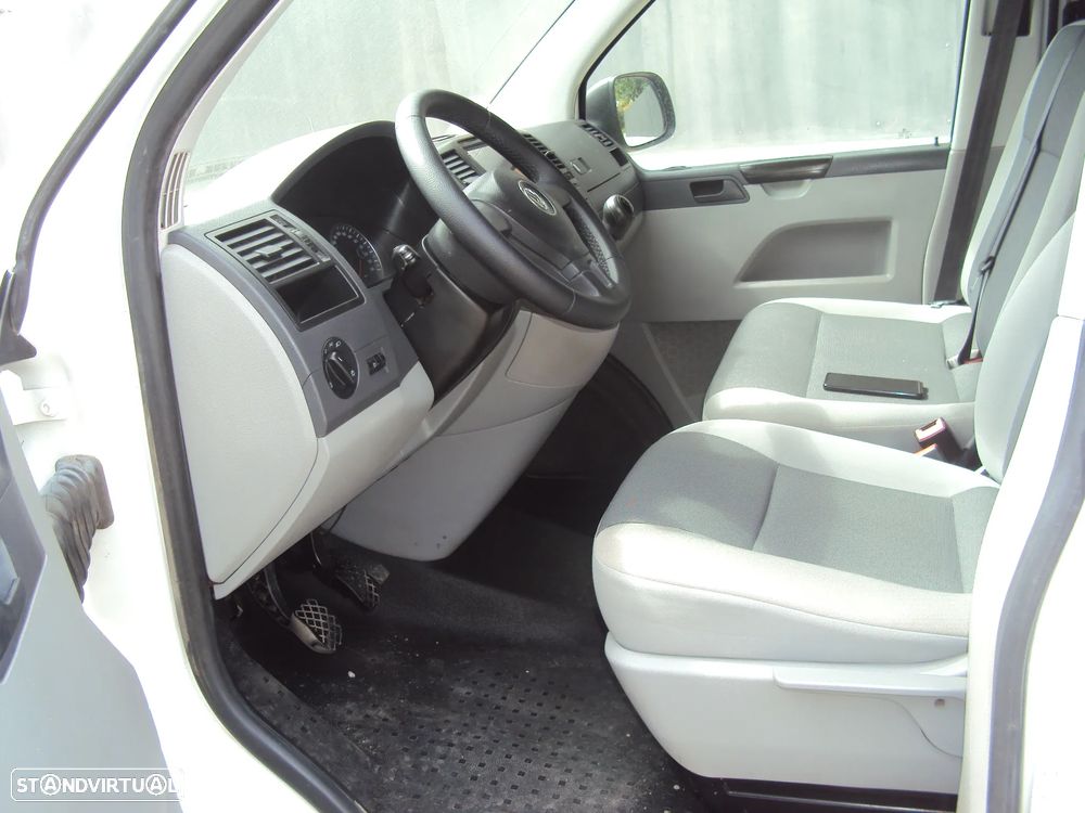 VW Transporter 2.0 TDi 114 L.Net Ext.AC BlueMotion - 10