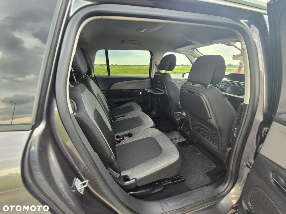 Citroën C4 Grand Picasso 1.2 PureTech MoreLife S&S - 18