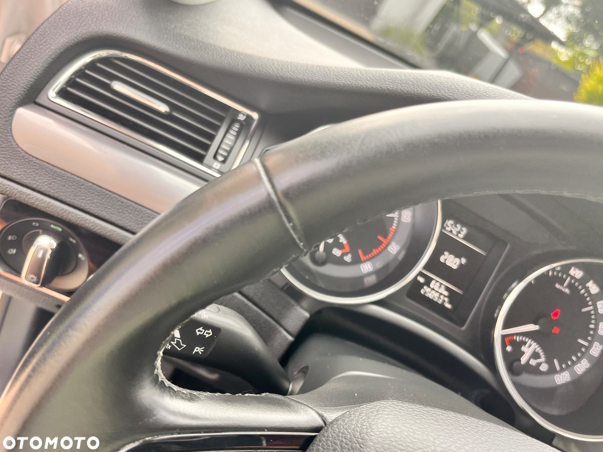 Skoda Superb 1.4 TSI Elegance - 23