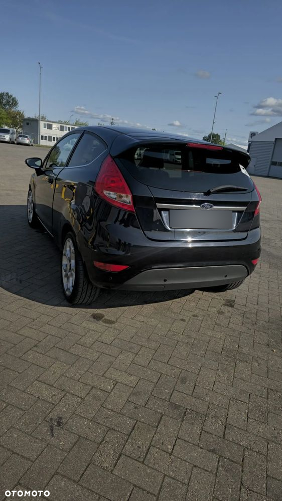 Ford Fiesta - 4