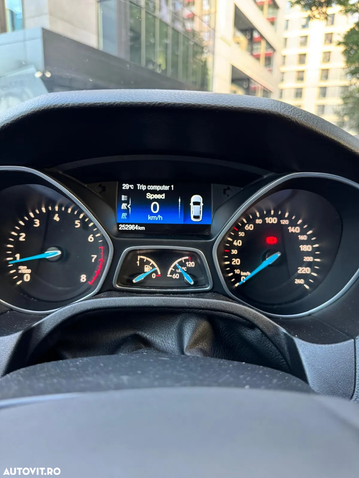 Ford Focus 1.6 Ti-VCT Titanium - 5
