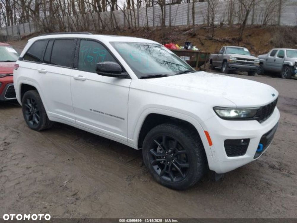 Jeep Grand Cherokee - 3