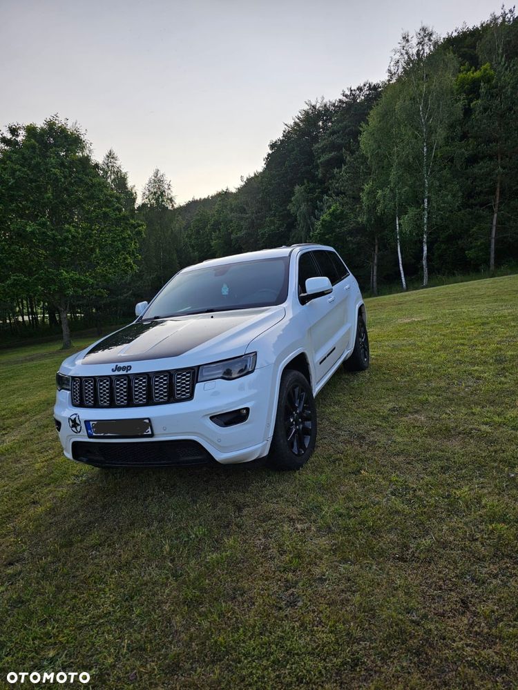 Jeep Cherokee - 1