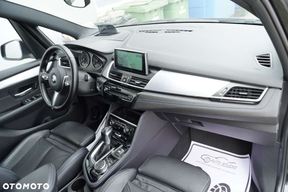 BMW Seria 2 218d GT M Sport sport - 9