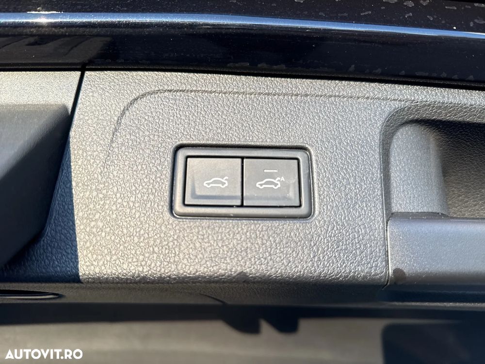 Volkswagen Passat Variant 2.0 TDI Comfortline - 29