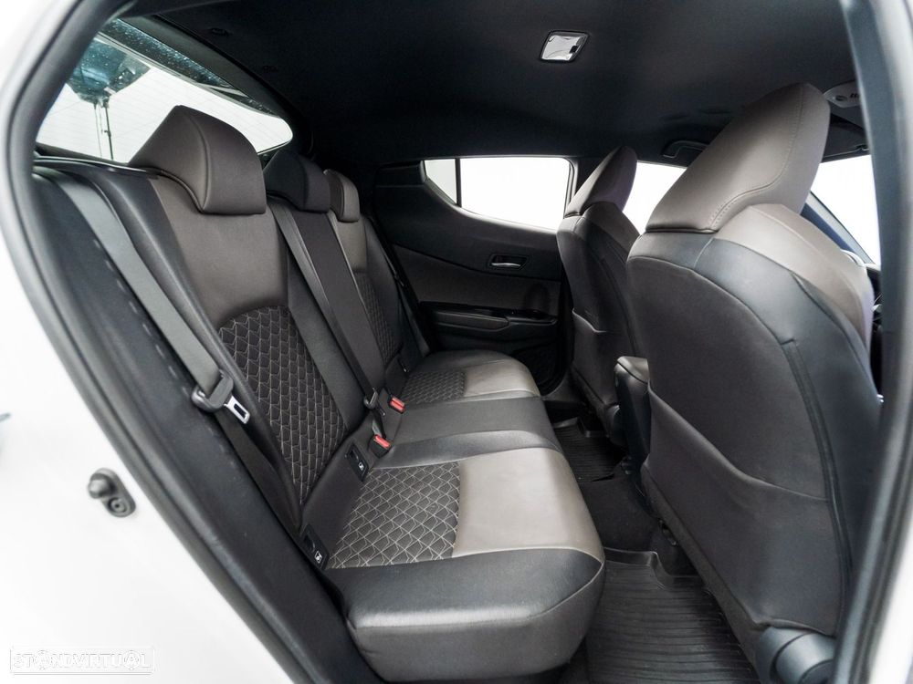 Toyota C-HR 1.8 Hybrid Exclusive - 39