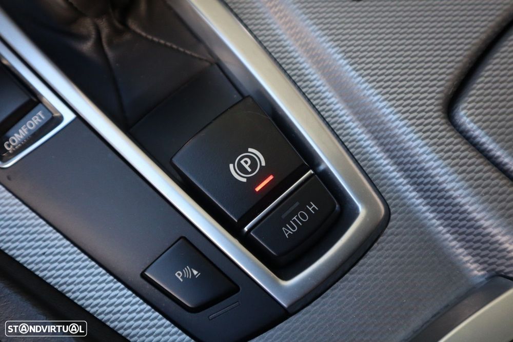 BMW 525 d Pack M Auto - 36