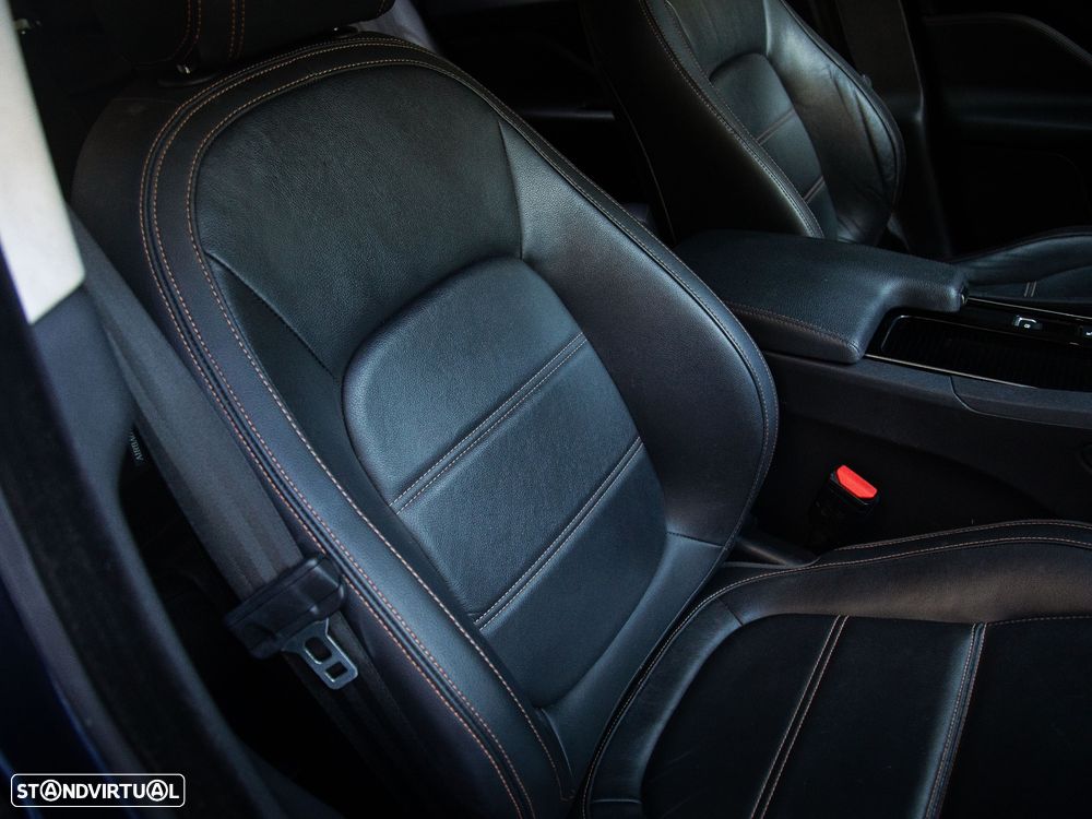 Jaguar F-Pace 2.0 i4D Prestige Aut. - 22