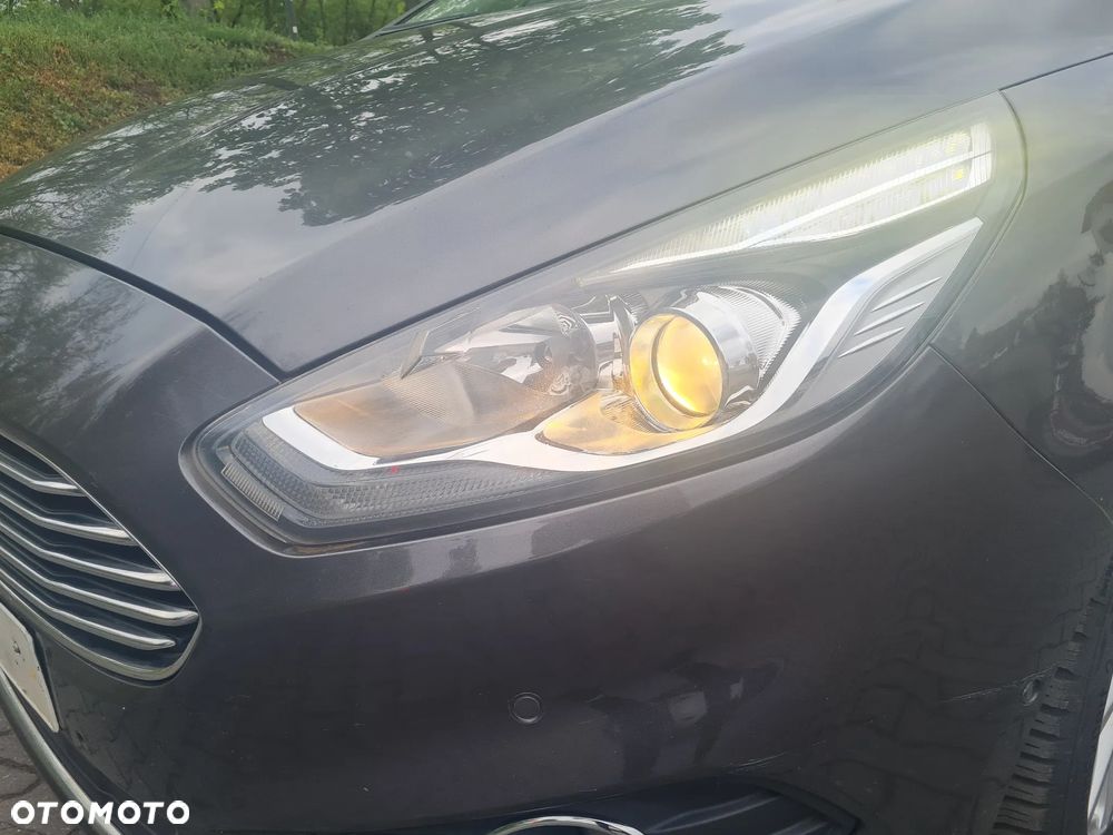Ford S-Max 2.0 TDCi Titanium - 37
