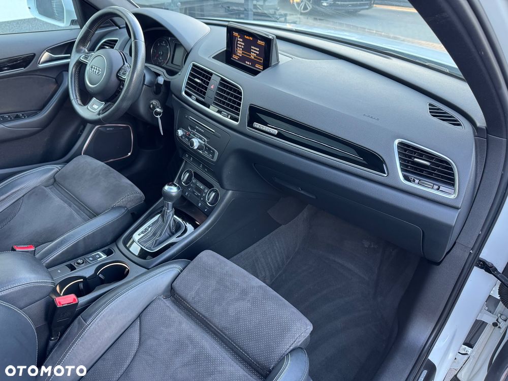 Audi Q3 2.0 TDI Quattro Sport S tronic - 23