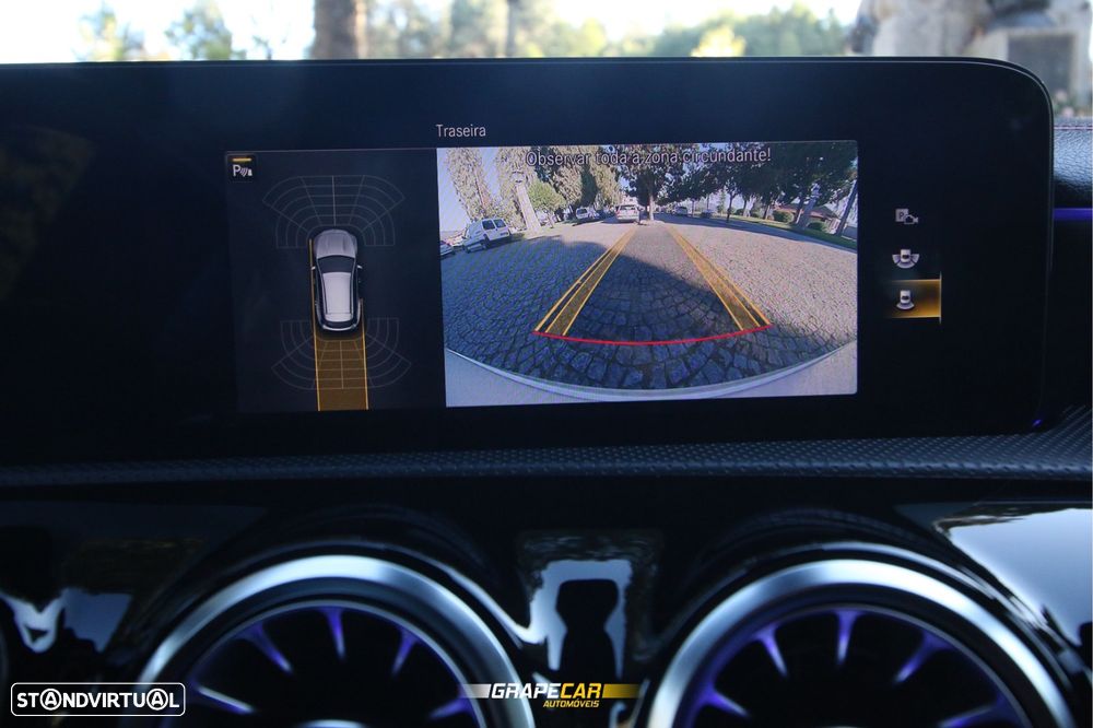 Mercedes-Benz CLA 250 e Shooting Brake AMG Line - 17