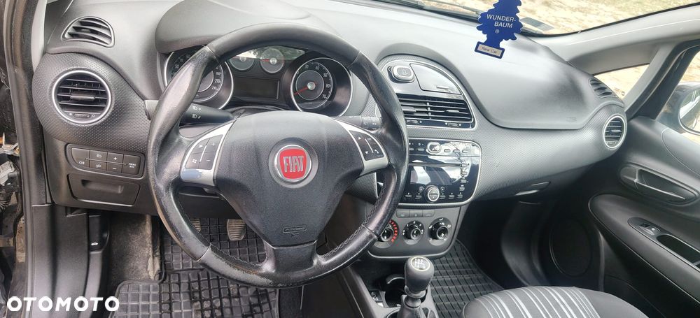 Fiat Punto Evo - 23