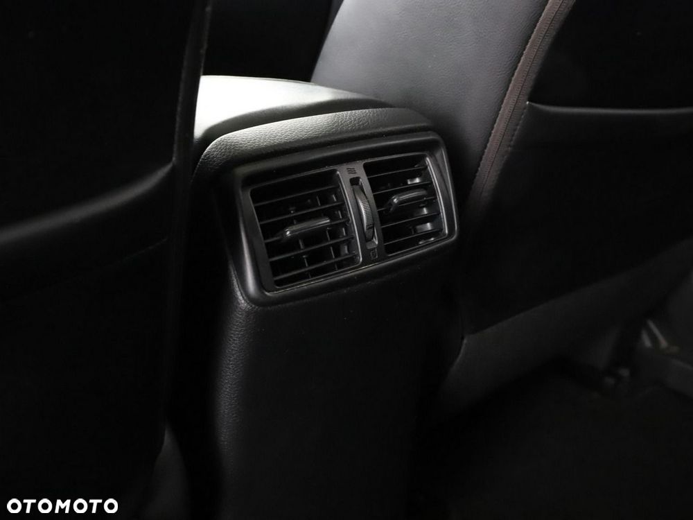 Nissan X-Trail 1.7 dCi Tekna - 40