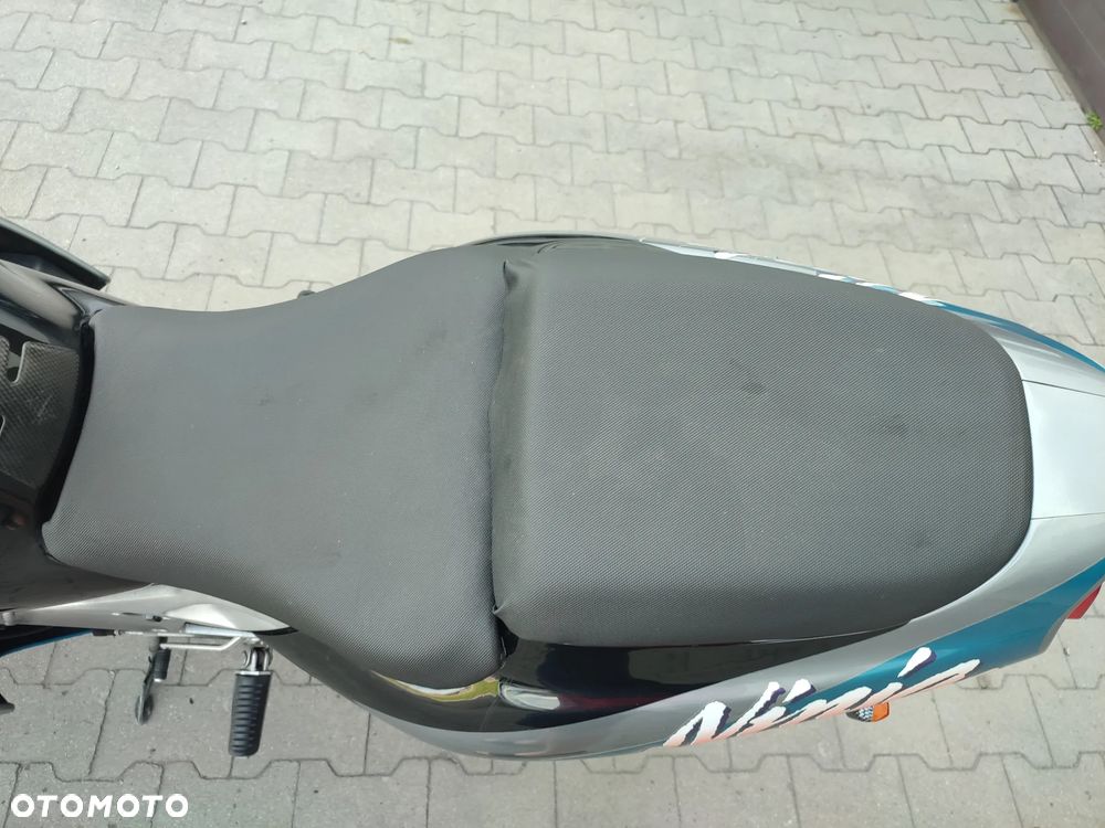 Kawasaki Ninja - 32