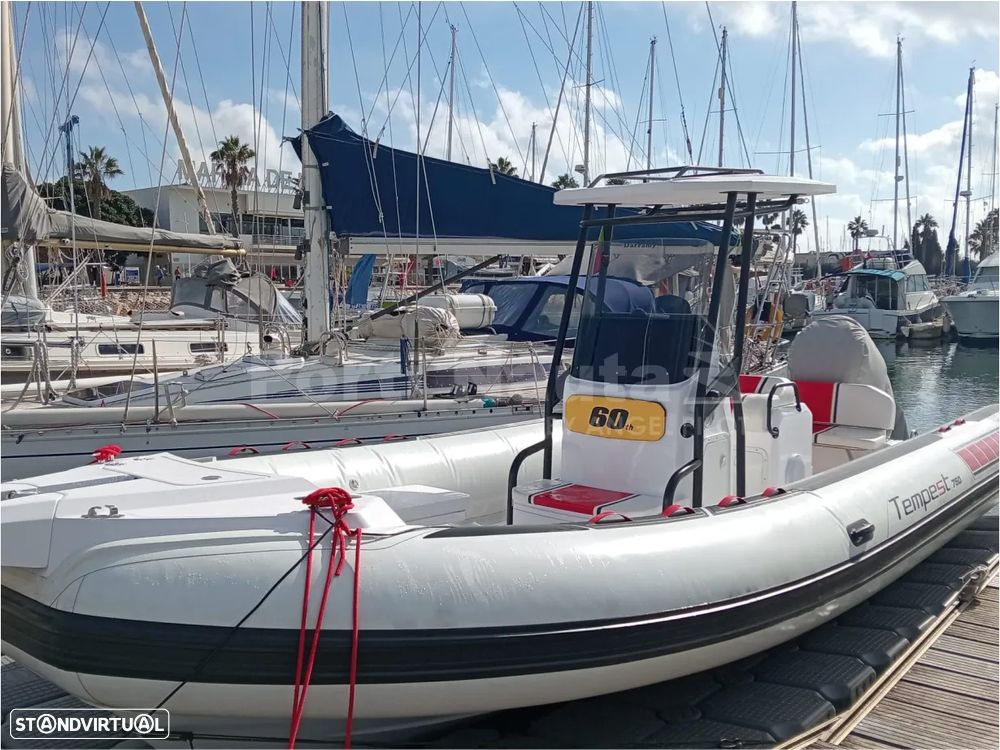 Capelli Tempest 750 Anniversary - 11