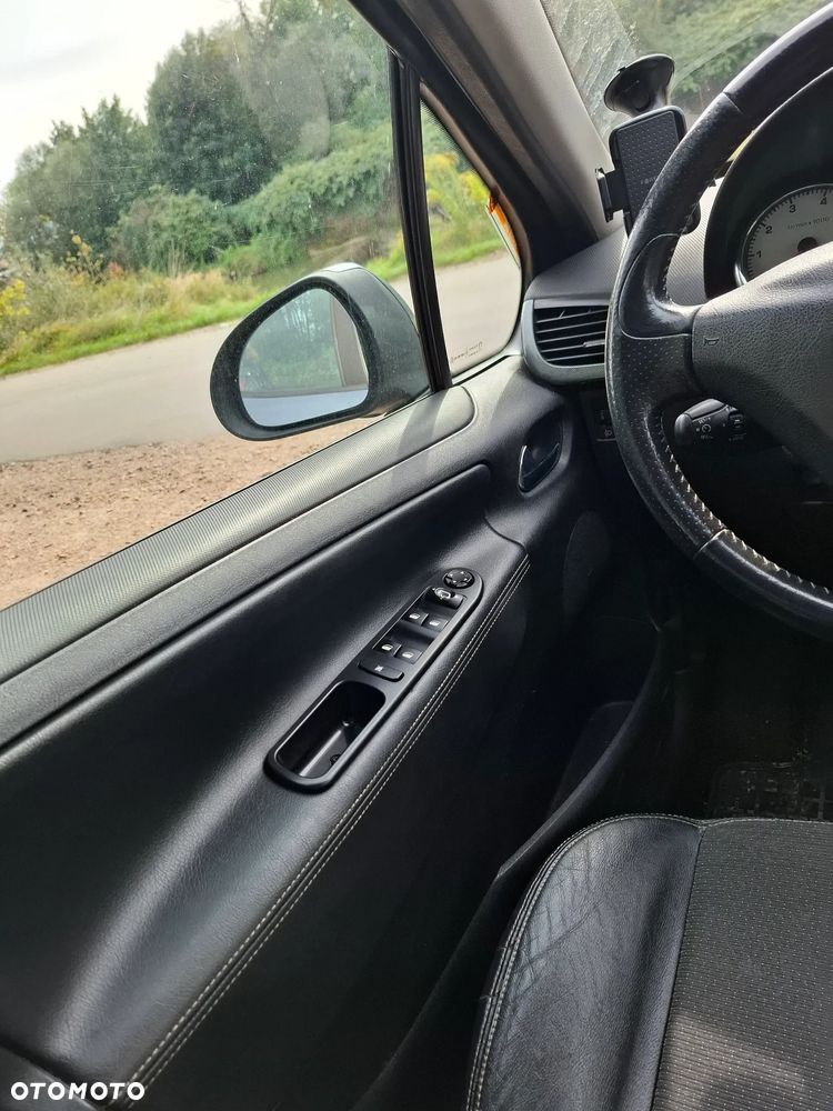 Peugeot 207 150 Turbo Platinum - 18