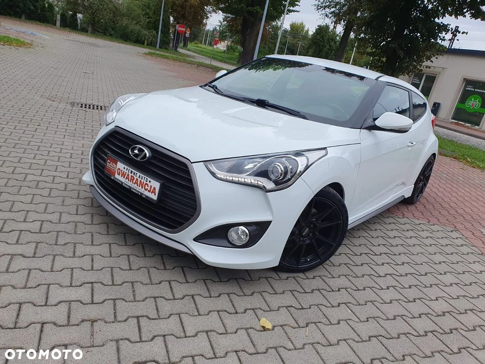 Hyundai Veloster 1.6 Turbo Premium - 26