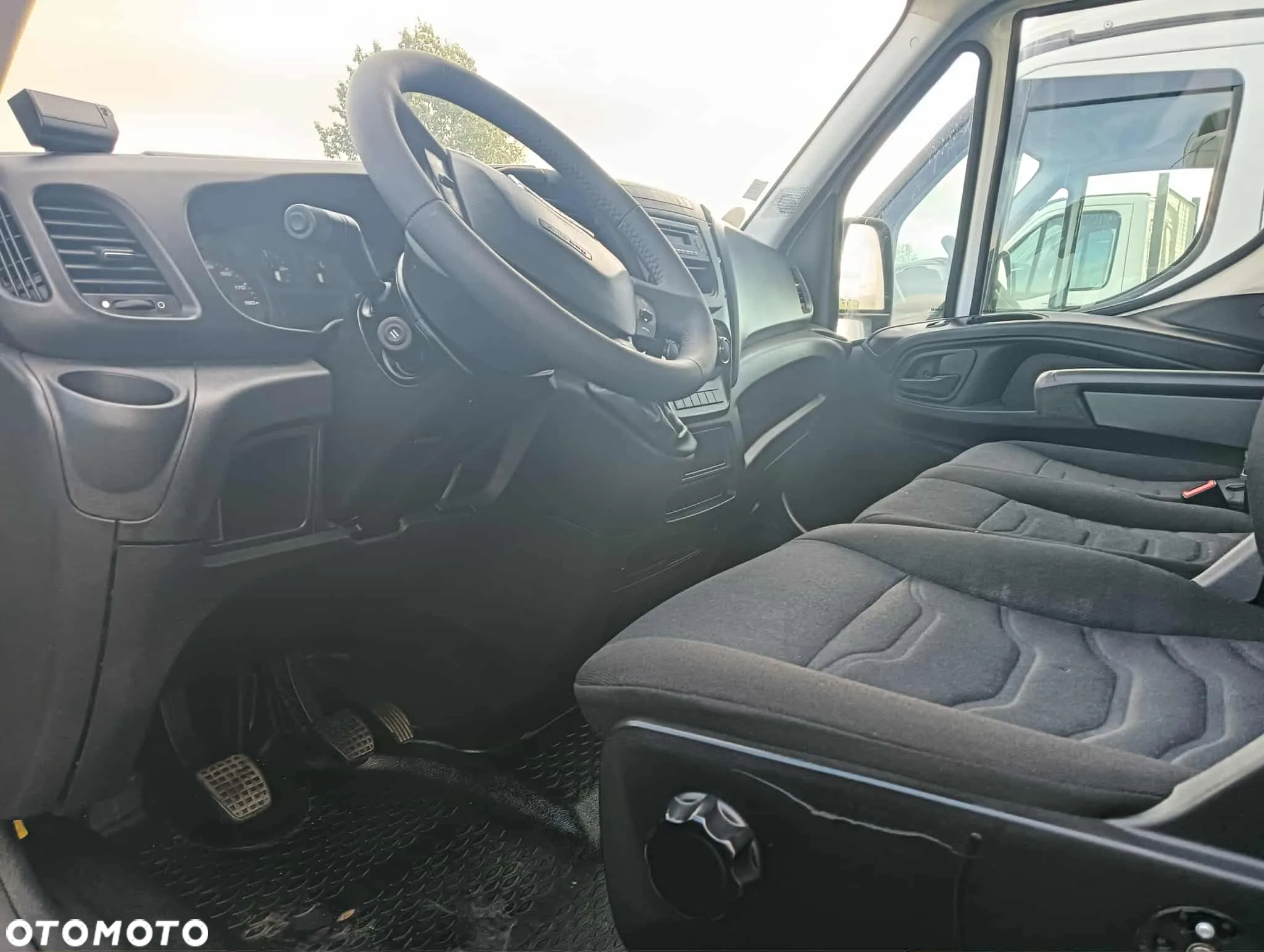 Iveco 35C14, 35C13, 35C12 - 9