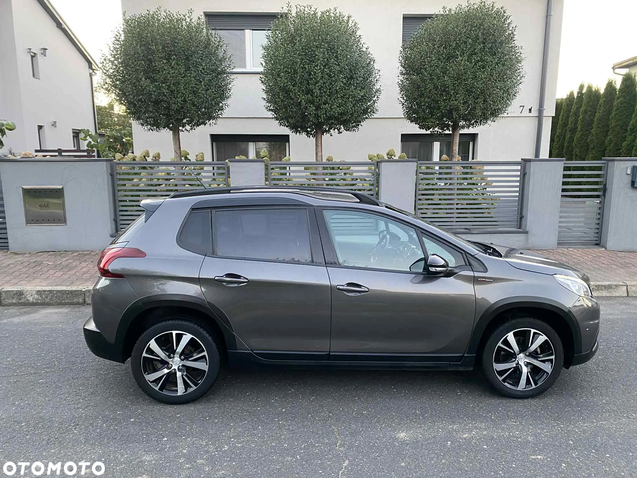 Peugeot 2008 PureTech 110 Stop&Start GT-Line Edition - 34