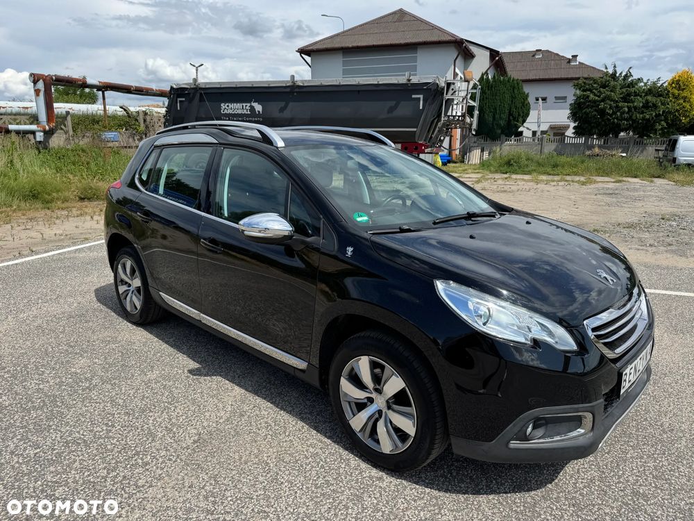 Peugeot 2008 1.2 Pure Tech GPF Allure S&S - 10