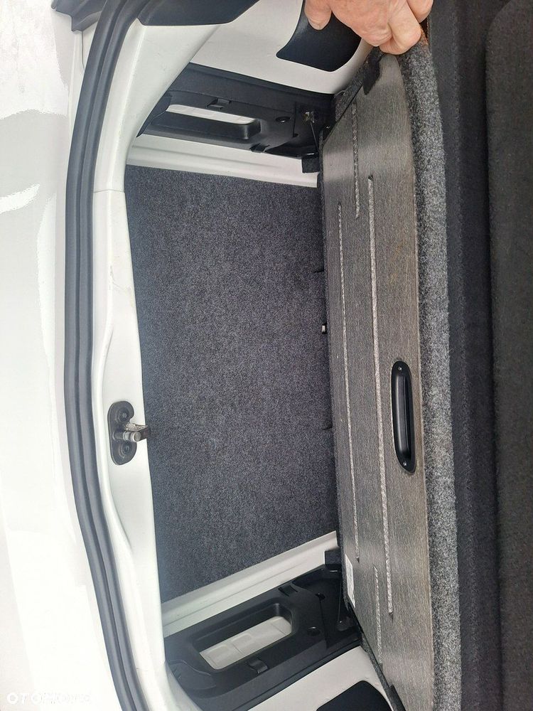 Volkswagen up! 1.0 White Style - 21