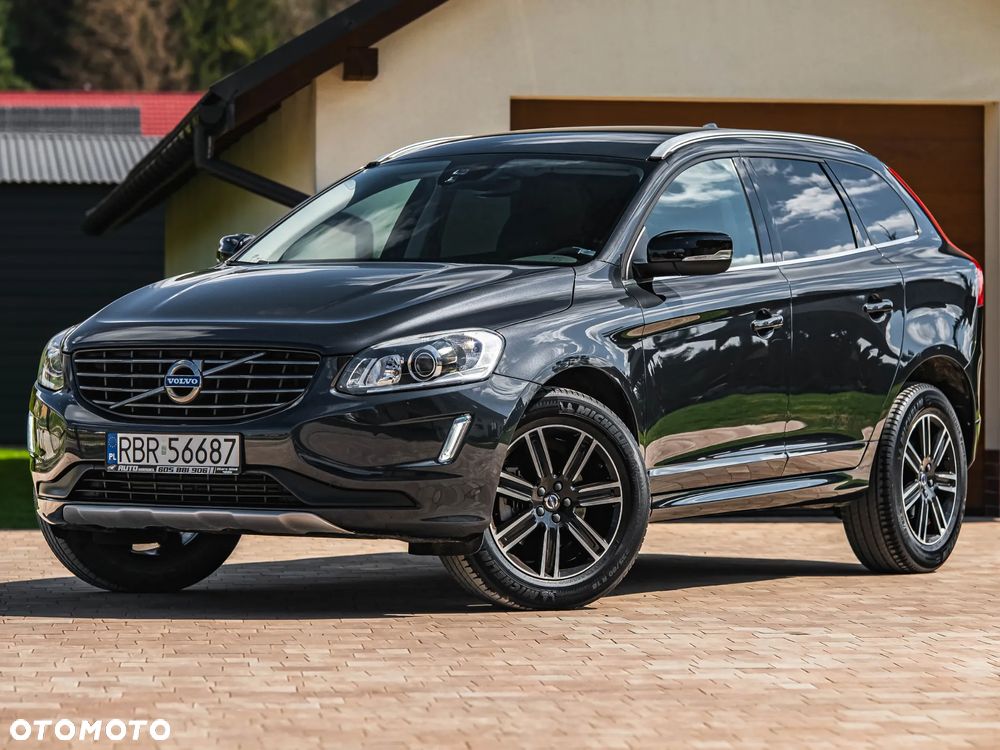 Volvo XC 60 D4 Momentum - 35