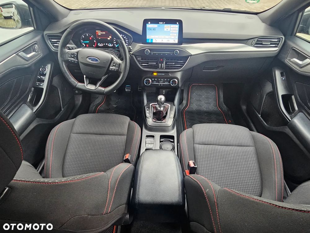 Ford Focus 1.5 TDCi DPF Start-Stopp-System ST-Line - 26