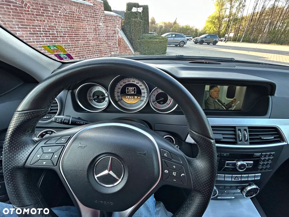 Mercedes-Benz Klasa C - 36