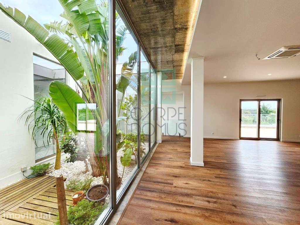 Excelente moradia T4, piscina e amplo jardim, em Peniche - Grande imagem: 2/60