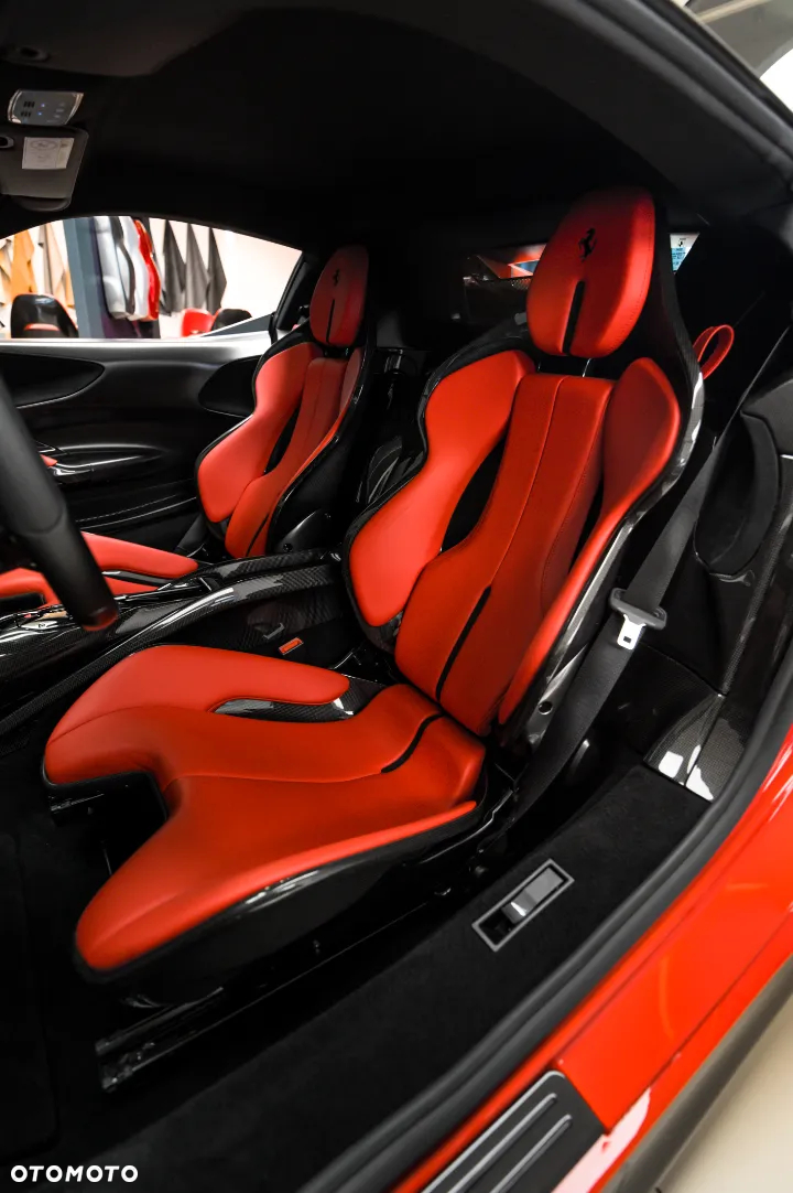 Ferrari SF90 Stradale - 25