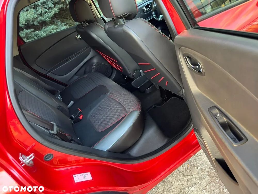 Renault Captur - 16