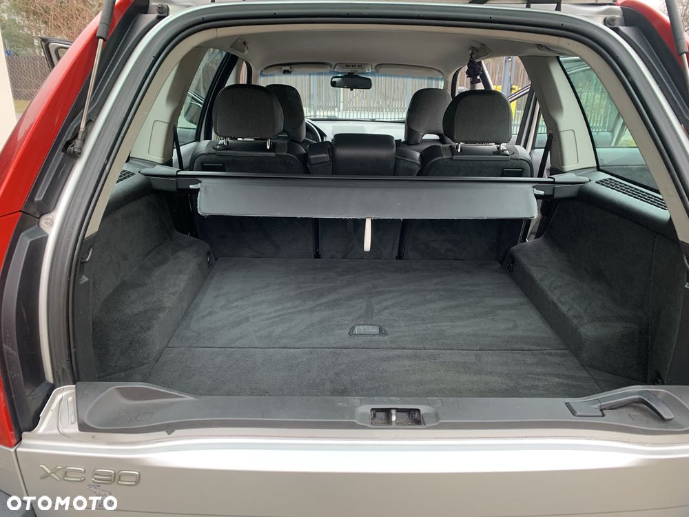 Volvo XC 90 - 8