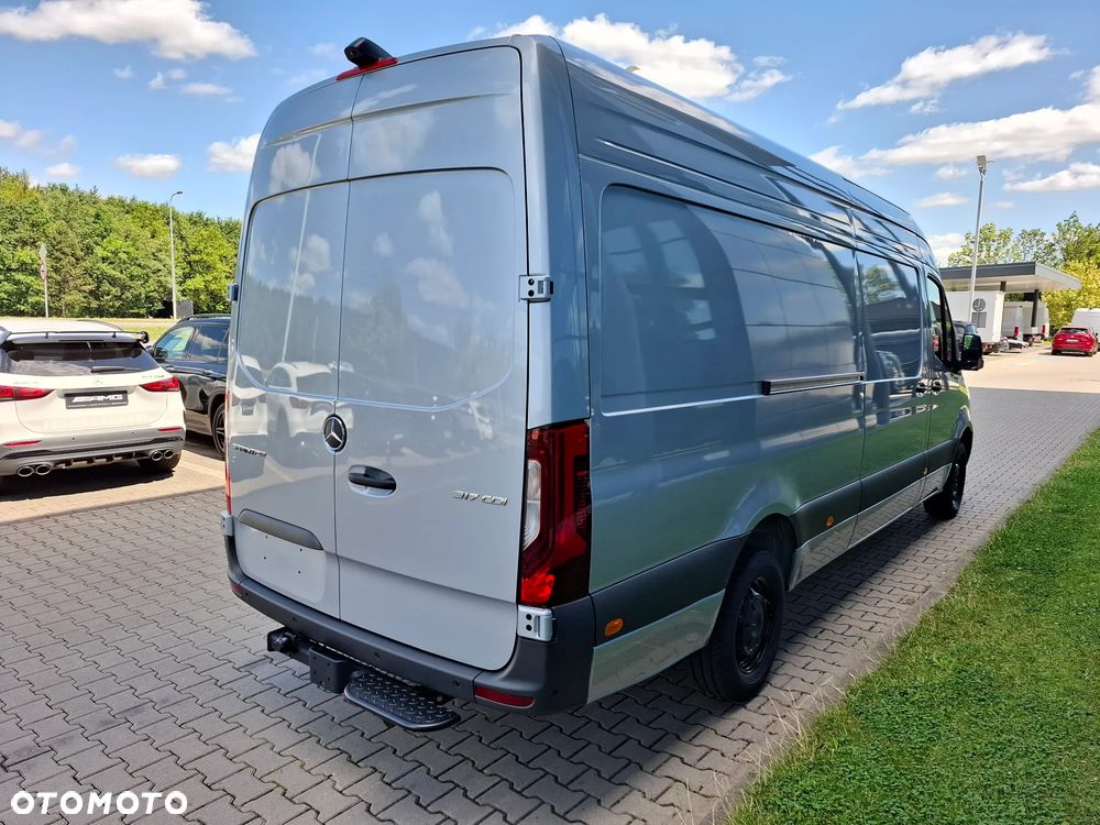 Mercedes-Benz Sprinter 317 CDI Furgon PRO długi 4325 mm L3H2 - 8