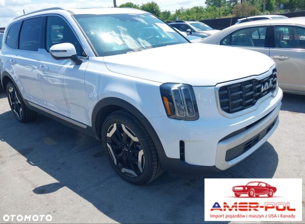Kia Telluride - 1