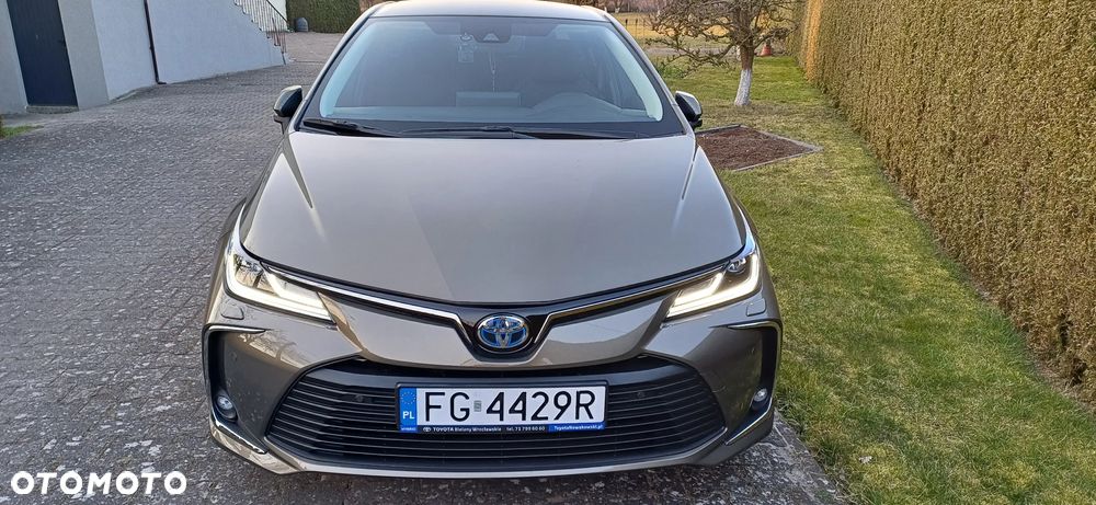 Toyota Corolla - 5