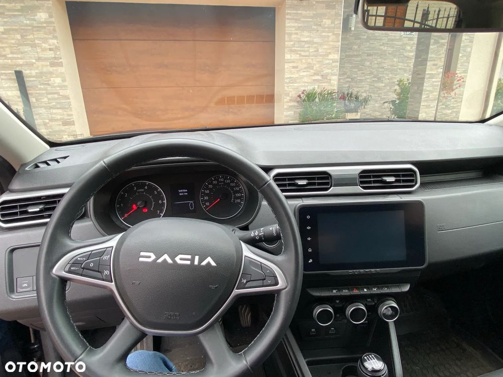 Dacia Duster 2023 photo 4