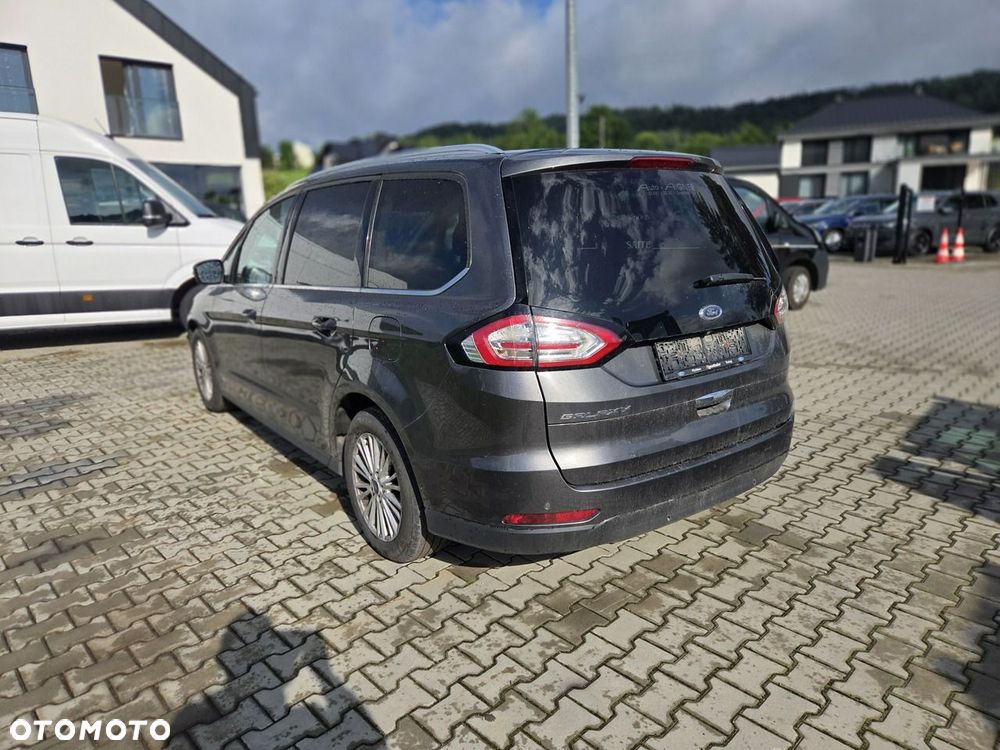 Ford Galaxy - 3