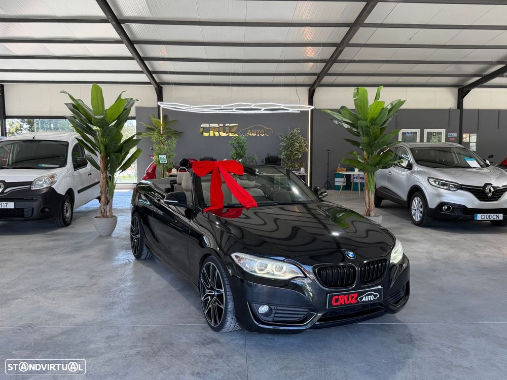 BMW 220 d Cabrio Pack M Auto - 32