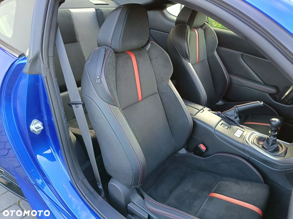 Subaru BRZ 2.4i Sport - 11